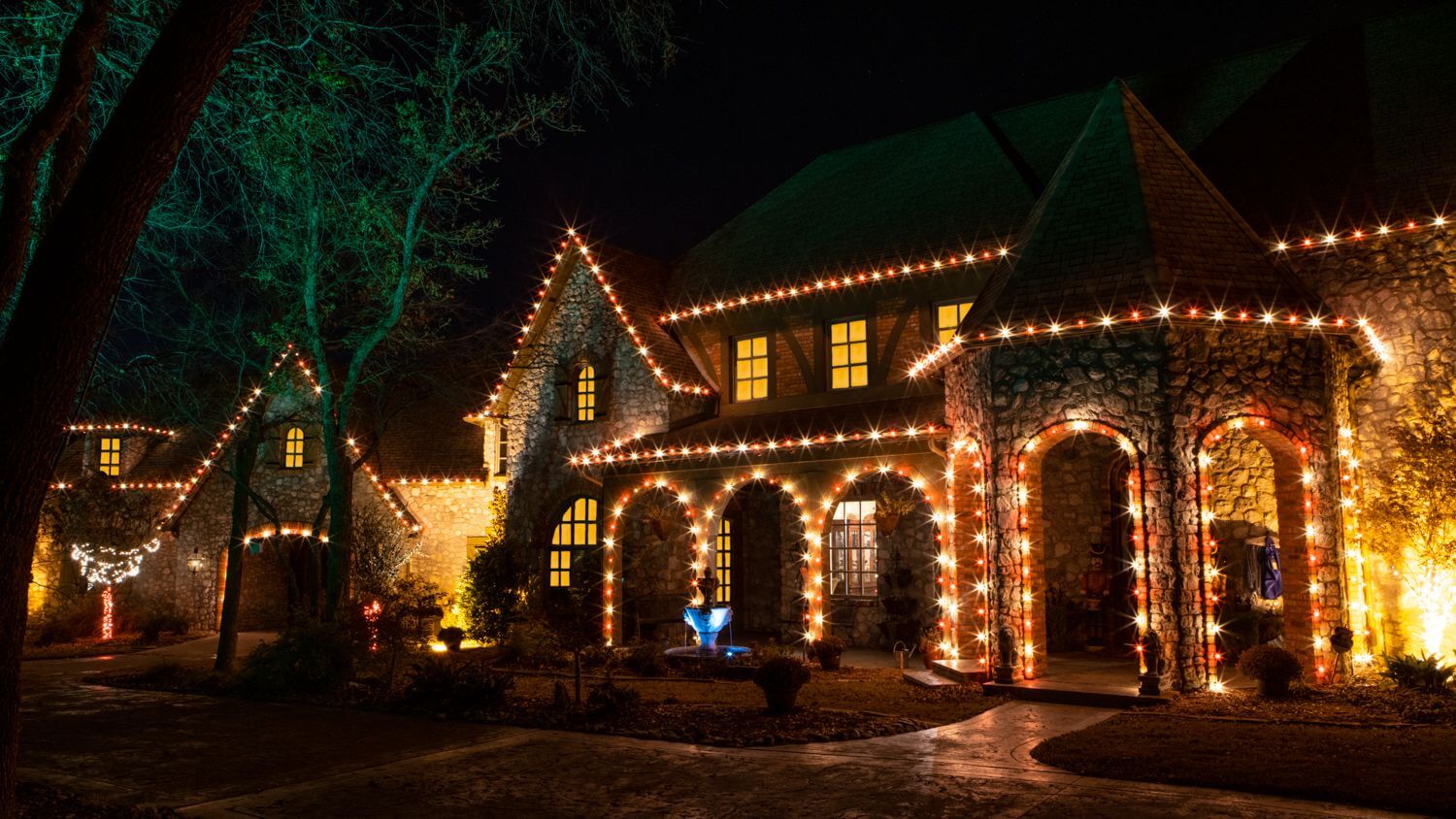 house with holiday lights